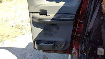 02-04 F250 Super Duty Passenger Right Rear Door Trim Panel Wh Switches Back Gray