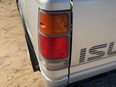 1988-1995 Isuzu Pup Driver Left Tail Light Brake Lamp Oem Rear 4782777