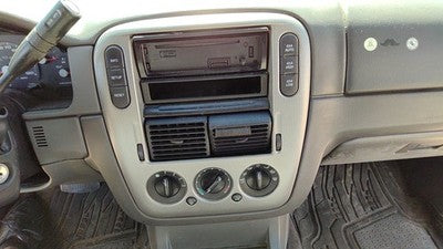 2004-2005 Ford Explorer Trim Bezel Around Radio Surround Dash Panel Oem Gray Tt