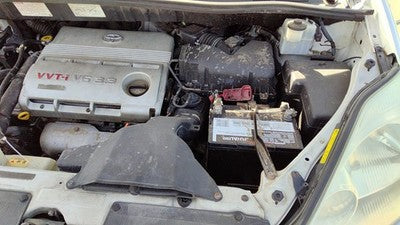 04-06 Sienna Complete Air Intake Cleaner Filter Box Housing With Tube Oem 3.3L