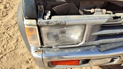 1987-1995 Nissan Pathfinder Passenger Right Head Light Oem Front Lamp B606041G00
