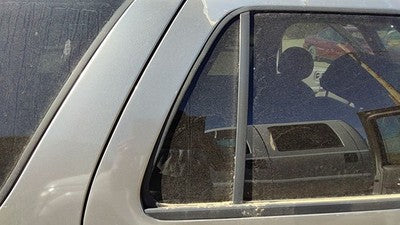96-01 Olds Bravada Passenger Right Rear Vent Window Back Door Glass With Frame