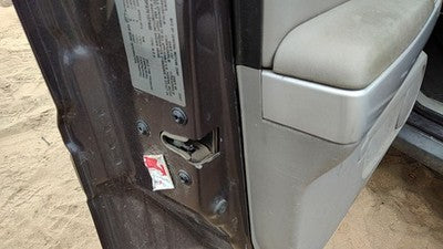 2007 Chevy Equinox Driver Left Front Door Latch With Rods/Cables Oem