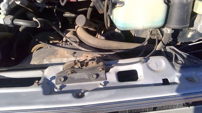 1987-1991 Chevy G20 Van Hood Latch Assembly With Bracket Oem 15600482