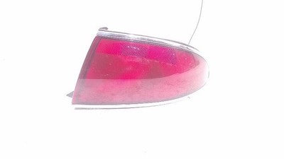 2004 Buick Century Passenger Tail Light Brake Lamp 19149890