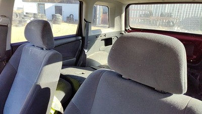 2004-2006 Mitsubishi Outlander Pair Of Front Headrests Oem Left Right Set Seat