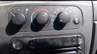 2001-2006 Dodge Stratus Temperature Control Module In Dash Heater Ac Head Unit