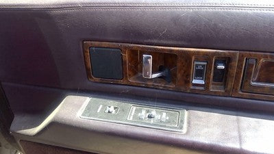 1993 Cadillac Fleetwood Passenger Right Front Inside Door Trim Panel Only Maroon