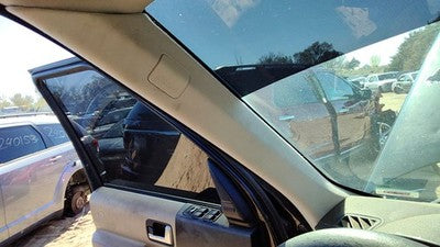 2006 Land Rover Lr3 Driver Left A Pillar Trim Windshield Post Panel Oem Tan