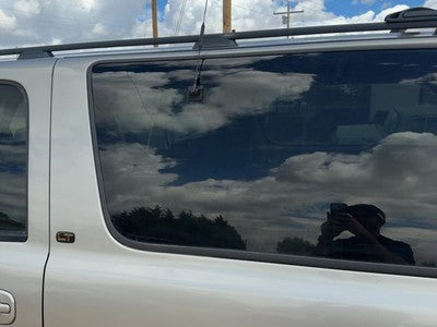 2000-2006 Chevy Suburban Driver Left Rear Quarter Glass Back Side Window Oem