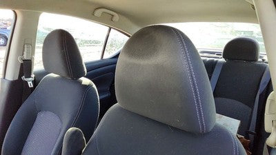 2014-2019 Nissan Versa Pair Of Front Headrests Oem Left Right Set Seat