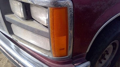 1988 Gmc Sierra 2500 Driver Left Front Turn Signal Light Lamp Oem Side 05975200