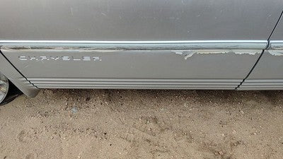 2000 Chrysler Town & Country Driver Left Front Moulding From Door Trim Silver
