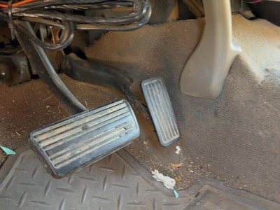 2005 Chevy Silverado 2500 Gas Pedal Assembly Oem Diesel 6.6L Duramax