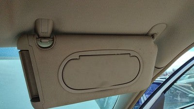 2004-2012 Chevy New Style Malibu Passenger Right Sun Visor Oem Neutral 52E