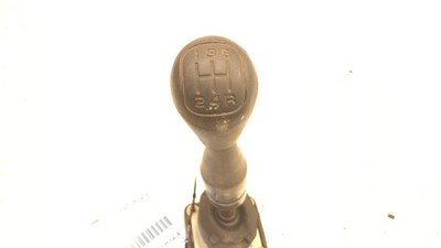 2000 Chevy S10 Pickup Floor Shifter Lever Assembly 5 Speel Manual Transmission