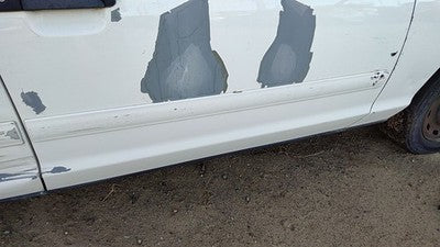 98-08 Ford Crown Vic Passenger Right Front Moulding From Door Trim Strip White