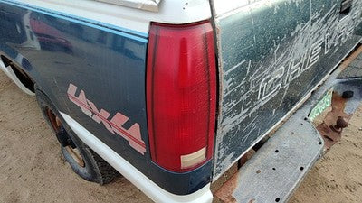 1988-1999 Chevy Silverado 1500 Driver Left Tail Light Brake Lamp Oem Rear