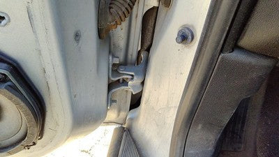 2006 Chevy Cobalt Driver Left Upper Lower Door Hinge Pair Set Oem Lh