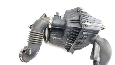 2005 Mazda Tribute Complete Air Intake Filter Box Housing With Tube Oem 2.3L