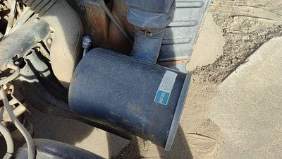 1996 Isuzu Npr Air Cleaner Filter Box Oem Intake Housing 4Bd2 3.9L