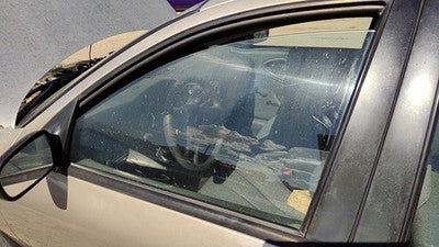 1995-2005 Chevy Cavalier Driver Left Front Side Window Door Glass Oem 22568765
