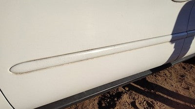 2000-2007 Ford Taurus Driver Left Front Moulding From Door Trim Strip White :