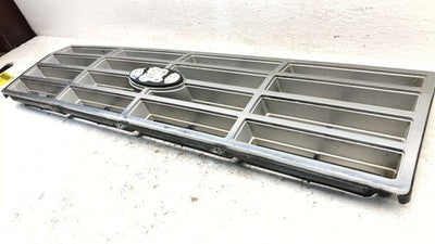 1982-1986 Ford F150 Front Grille Assembly Oem E3Tz8200G Bronco E3Tz8200G