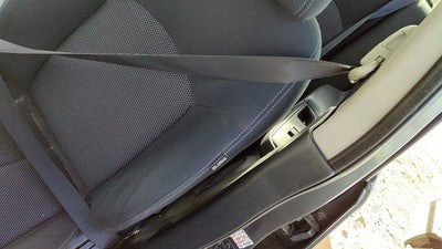 2016-2019 Nissan Versa Driver Left Front Seat Belt Retractor Shoulder Charcoal G