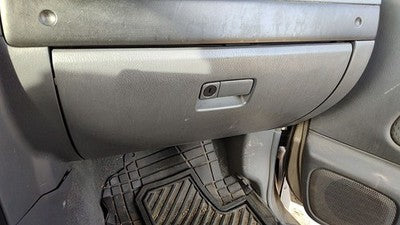 2003-2004 Nissan Xterra Glove Box Assembly Complete Door With Latch Oem Gray K