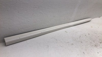 06-08 Sienna Passenger Right Front Moulding From Door Trim Strip White 056