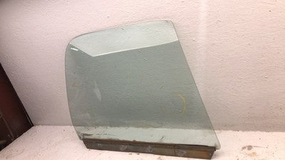 1981-1987 Gmc Sierra 1500 Passenger Right Front Side Window Door Glass Oem