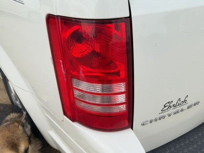 2008-2010 Chrysler Town & Country Driver Left Tail Light Brake Lamp Oem Rear