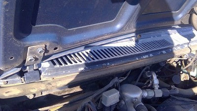 1989 Chevy G20 Van Windshield Wiper Cowl Vent Trim Panel Oem Grille