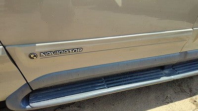 98 Lincoln Navigator Driver Left Front Moulding From Door Oem Trim Strip Gold Bi