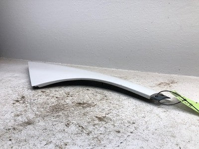 2001 Ford Mustang Passenger Right Rear Corner Quarter Panel Moulding C Post Oem