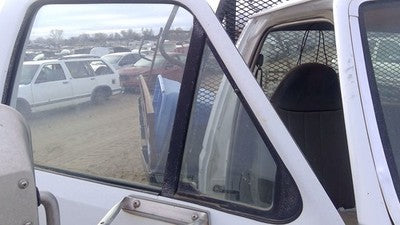 92-97 Ford F450 Passenger Right Front Vent Window Small Door Glass With Frame