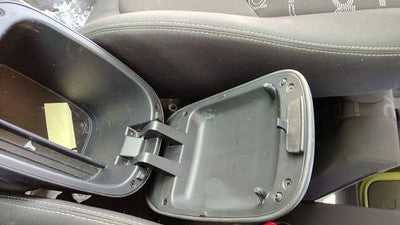 2010-2013 Kia Soul Center Console Lid Only Oem Arm Rest Fold Down Black Wk