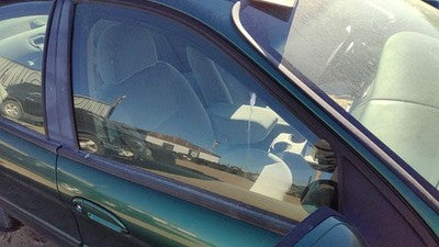 1996-2007 Ford Taurus Passenger Right Front Side Window Door Glass Oem