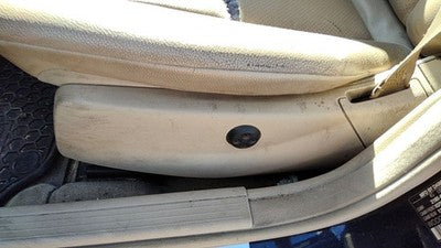 2013 Mercedes C300 Driver Left Side Power Seat Switch With Trim Panel Beige 125