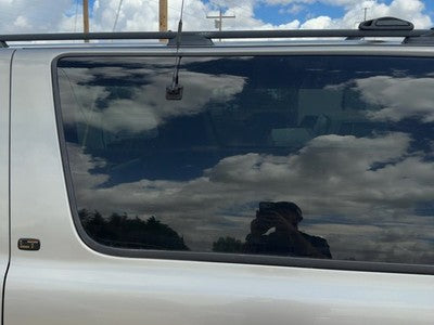 2000-2006 Chevy Suburban Driver Left Rear Quarter Glass Back Side Window Oem