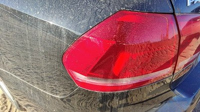 2012-2015 Vw Passat Driver Left Outer Tail Light Brake Lamp Oem Rear 561945095H