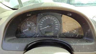 04-05 Chevy New Style Malibu Speedometer Cluster Instrument Gauges Panel Dash