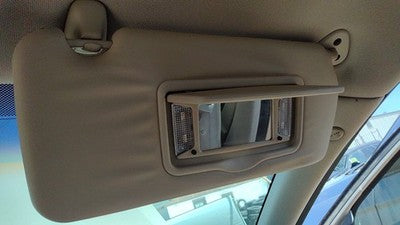 2003-2007 Cadillac Cts Passenger Right Sun Visor Oem Neutral 702 88952122