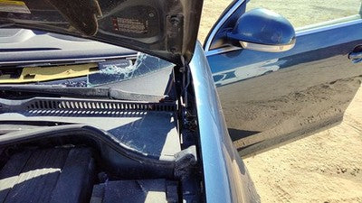 2005-2014 Vw Jetta Driver Left Hood Hinge Assembly Oem Blue 1K0823301c
