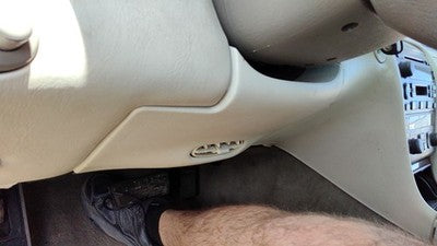 1998-00 Cadillac Seville Lower Dash Under Column Knee Bolster Trim Panel Tan 503