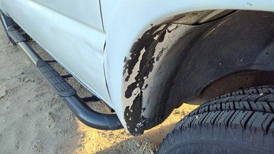 03-07 Suburban Passenger Right Front Wheel Flare Moulding Fender Summit White