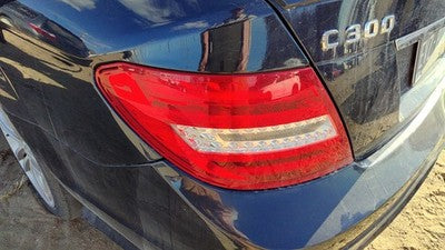 2012-2015 Mercedes C300 Driver Left Tail Light Brake Lamp Oem Rear 2049060603