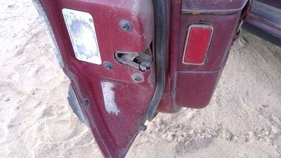 1990 Olds Eighty Eight Driver Left Front Door Latch With Rods/Cables Oem