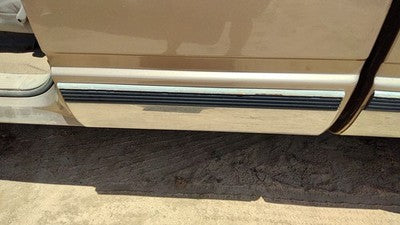 1997 Silverado 2500 Driver Left Rear Moulding On Cab Panel Oem